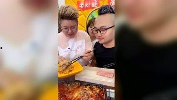 娱乐吃瓜酱意味着什么